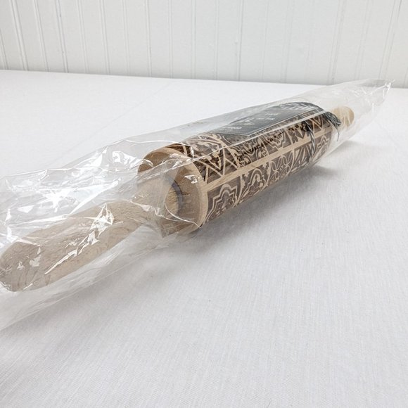 Gia Roma Beech Wood Rolling Pin & Cookie Cutter Boho Squares Handmade New - Picture 2 of 8